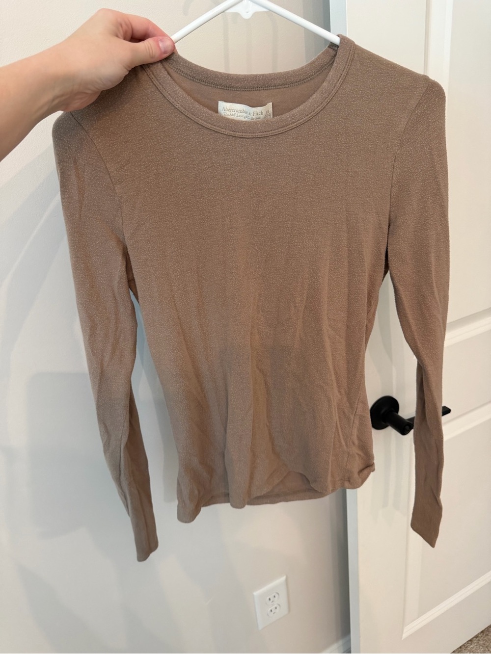 Abercrombie & Fitch Women's Long-Sleeve Crewneck Top